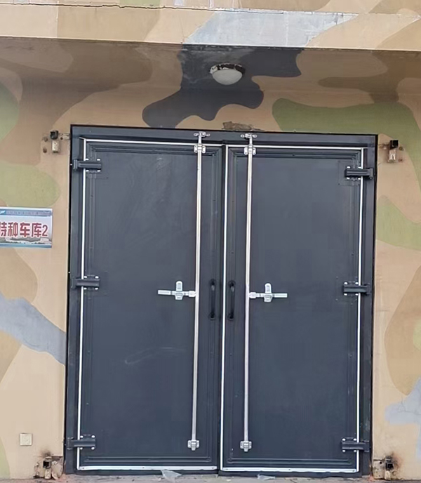 舟曲工业平开门