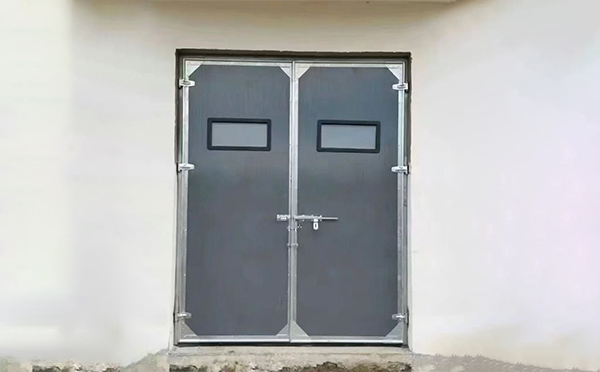 舟曲工业门在高温作业区域的运行表现