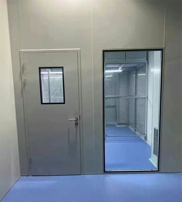 学校教学楼完成舟曲防火门标准化安装