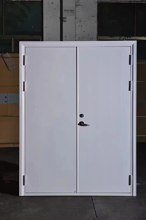 酒店项目完成公共区域舟曲防火门布设